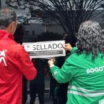 Sellan clínica de cirugía plástica en Suba por arrojar residuos biológicos en vía pública