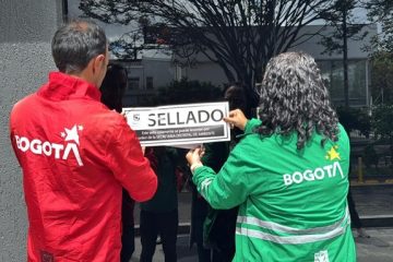 Sellan clínica de cirugía plástica en Suba por arrojar residuos biológicos en vía pública