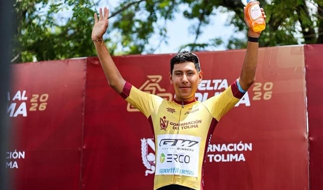 Brandon Rojas se viste de líder de la Vuelta al Tolima