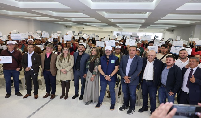1.000 ganaderos de Cundinamarca conforman su propio modelo sostenible con inversión de $16.000 millones de pesos