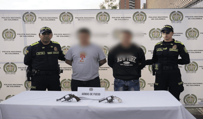 La Policía capturó en flagrancia a dos hombres