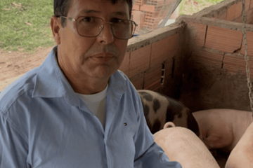 “Toca vender gallinas”: Juan José Ramírez hace campaña austera rumbo al Congreso