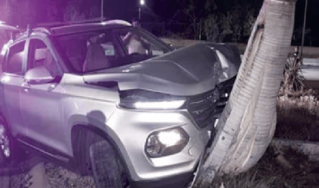 Roban camioneta en Suba y la abandonan tras persecución policial en Engativá