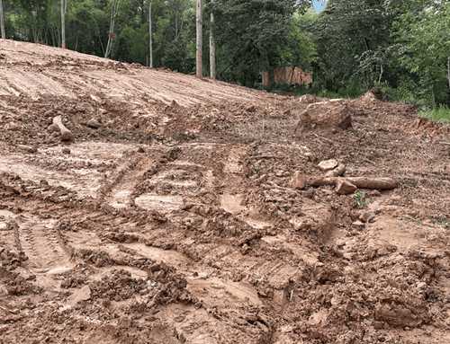 Más de 17.600 toneladas de material de excavación terminaron junto a quebrada en Fusagasugá