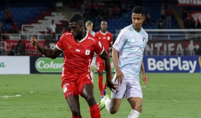 América se impone ante Millonarios y se acerca a la clasificación