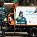 Bogotá refuerza limpieza con la estrategia “Cazaregueros” para controlar residuos en el espacio público