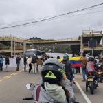 Manifestación en La Calera genera congestión y altera rutas de TransMilenio en Bogotá