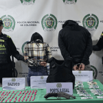 Capturan a dos personas en Kennedy por porte ilegal de armas y tráfico de drogas