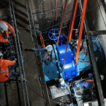 Avanza sin contratiempos instalación de válvula antisísmica en el tanque Santa Ana