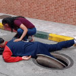 “Casi 40 minutos sin auxilio”: Denuncian grave accidente de un menor en alcantarilla de Kennedy