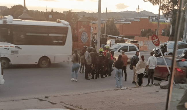Motociclista lesionado en siniestro vial en Usaquén: accidente en la carrera Séptima con calle 180