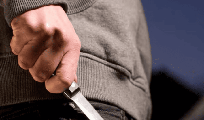 Inseguridad en Suba: madre denuncia violento atraco a su hijo tras salir de clase