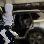 Hallan sana y salva a niña de siete años secuestrada durante hurto de camioneta en el barrio Monterrey en Suba.