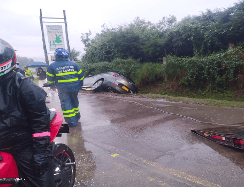 Volcamiento de vehículo en Suba genera atención de autoridades en la vía Bogotá – Cota