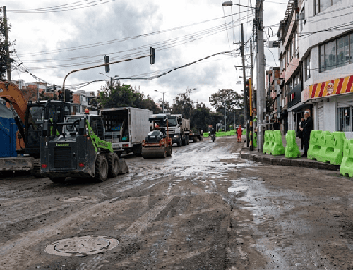 Reabren vía en La Gaitana tras mes y medio de cierre por hundimiento en Suba