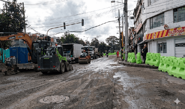 Reabren vía en La Gaitana tras mes y medio de cierre por hundimiento en Suba