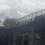 A tiempo: autoridades evitan tragedia en el “puente de la vida”