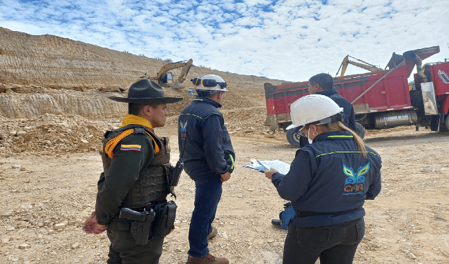 Operativo en Soacha deja al descubierto explotación minera sin permisos