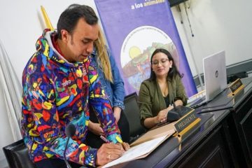 Gerencias de la Solución acercan trámites legales a barrios de Suba