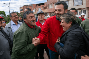 Distrito entrega andenes del parque Gilma Jiménez tras años de retrasos