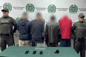 Cuatro capturados en Bosa tras hurto a estudiantes al salir de su colegio