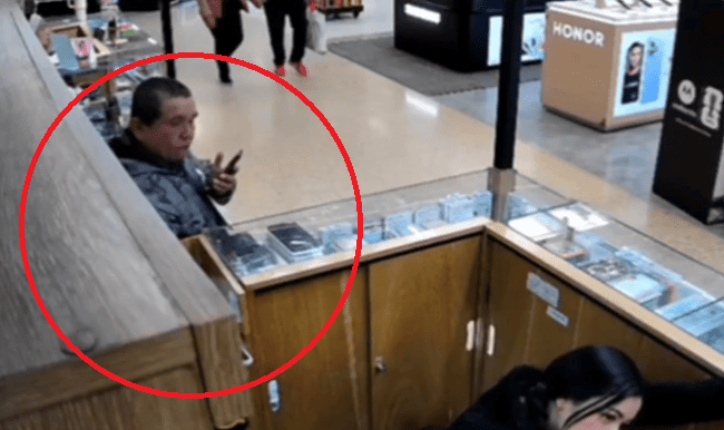 Hurto de celular en supermercado de Suba quedó registrado en cámaras de seguridad