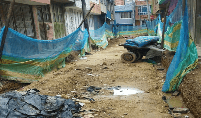 Obras inconclusas afectan varias cuadras de Santa Rita, en Suba