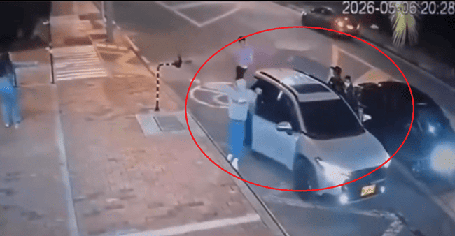 Robo de camioneta en Colina Campestre en Suba quedó registrado en cámaras de seguridad