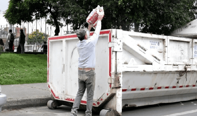 Ecopuntos llegarán este lunes a Suba, Engativá y Fontibón para la disposición de residuos