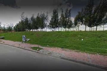 Grave riña en alrededores del Colegio Gerardo Molina en Suba dejó a un joven malherido