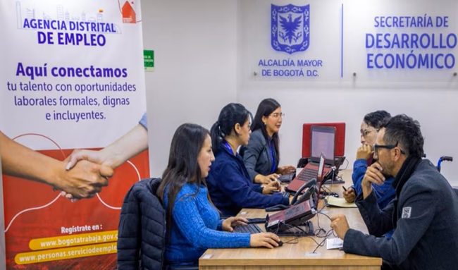 Bogotá ofrece más de 1.000 oportunidades de empleo en sectores estratégicos de la economía