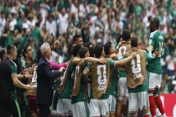 México vence con comodidad a Sudáfrica en el partido inaugural de la Copa Mundial