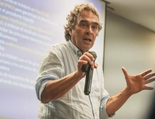 Fajardo pide campaña sin ataques y propone “decálogo del millón de votos”