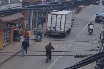 Daño imprevisto en tubería deja sin agua a gran parte del barrio Bilbao en Suba