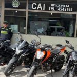 Hallan desguazadero de motos oculto en una peluquería de Kennedy