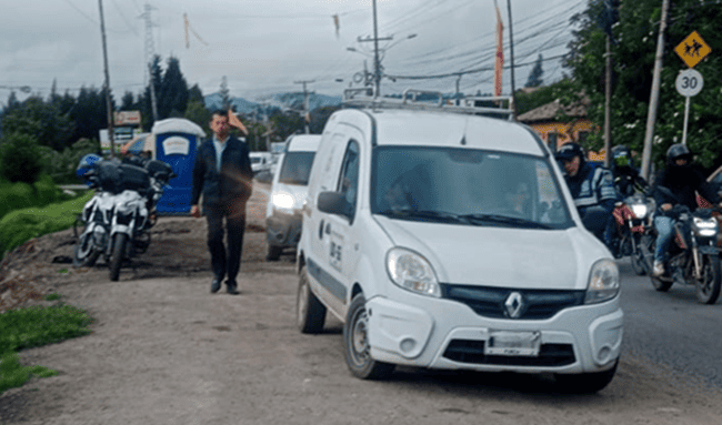 Conductores denuncian presuntas irregularidades en operativos de tránsito en la vía Suba-Cota