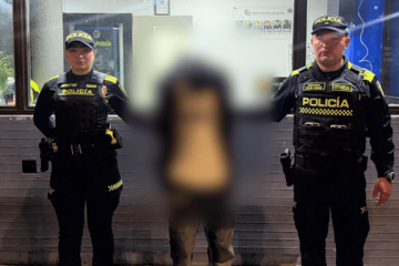 Adolescente de 15 años terminó capturado tras hurto de vehículo de alta gama