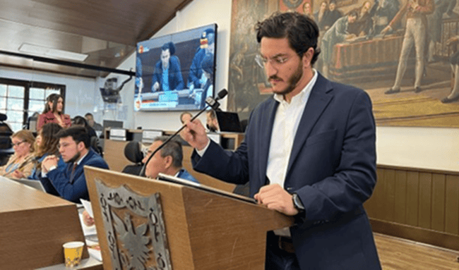 Concejal Juan David Quintero advierte dudas sobre la viabilidad del Regiotram del Norte