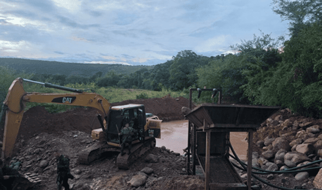 Minería ilegal se expande en el Huila: autoridades reportan 22 capturas y advierten vínculos con grupos armados