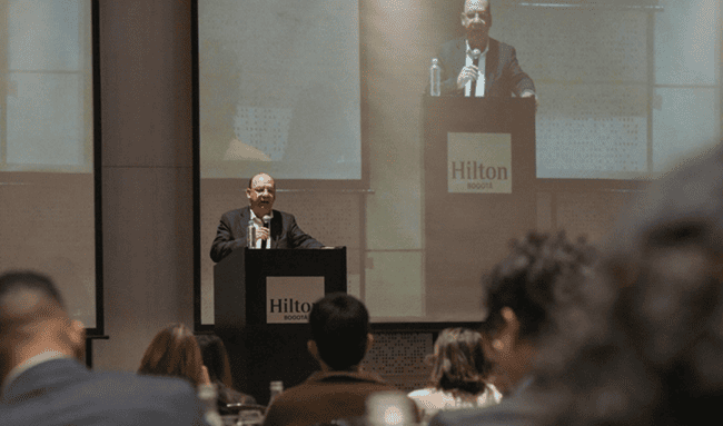 Ministro de Hacienda destaca la Plataforma País como motor para impulsar inversiones estratégicas en Colombia