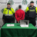 Intentaron huir con un carro robado, pero la Policía los interceptó en Antonio Nariño