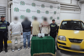 Policía incauta arma con silenciador y captura a cuatro personas en Santa Fe