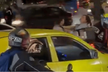 Taxista habría agredido a una mujer tras choque de motocicleta frente a Plaza Imperial en Suba