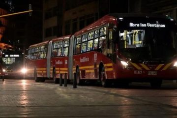 TransMilenio y trabajadores: Rutas, horarios y consejos para quienes salen en la noche
