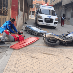Última Hora-Accidente entre dos motocicletas deja dos personas lesionadas en el barrio Santa Rita de Suba