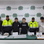 Capturan a cuatro personas con arma de fuego y más de 1.900 dosis de droga en Bosa