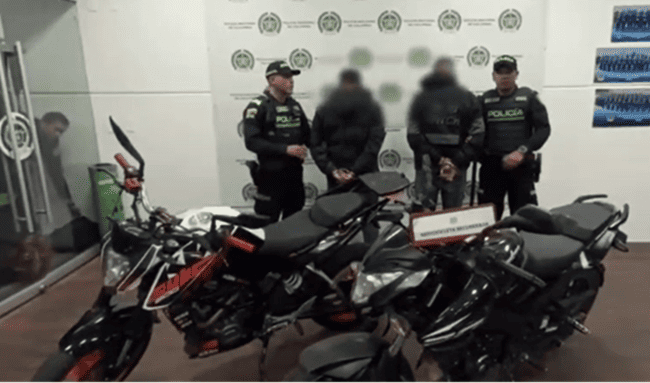 Recuperan dos motocicletas robadas y capturan a dos personas en Ciudad Bolívar