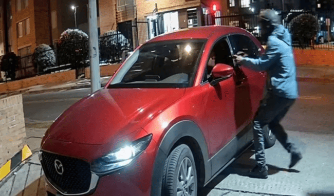 Delincuentes armados acechan en Mazurén, Suba: joven logró frustrar el robo de su vehículo