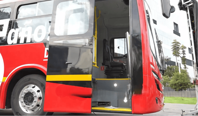 Bogotá adjudica contrato para incorporar 269 nuevos buses eléctricos a TransMilenio