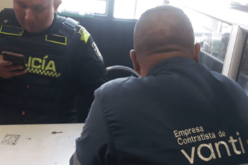 Capturan a falso inspector de Vanti señalado de engañar a comerciantes en Bogotá